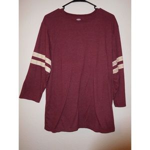 Men’s Maroon Baseball Tee